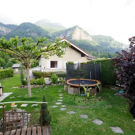 Les Bruyeres